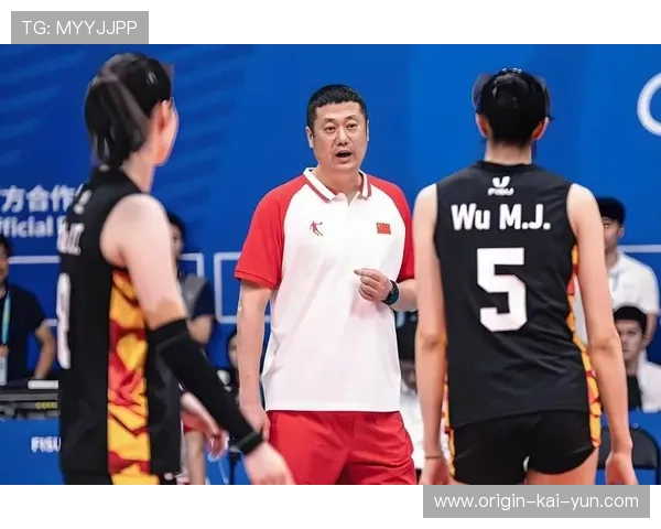 女排发球直达ACE：揭秘夺分利器背后的技巧与心法